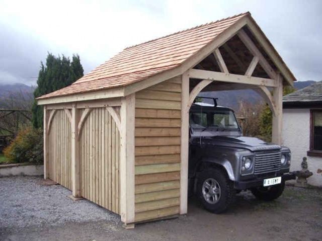 Garage with integrated tool storage