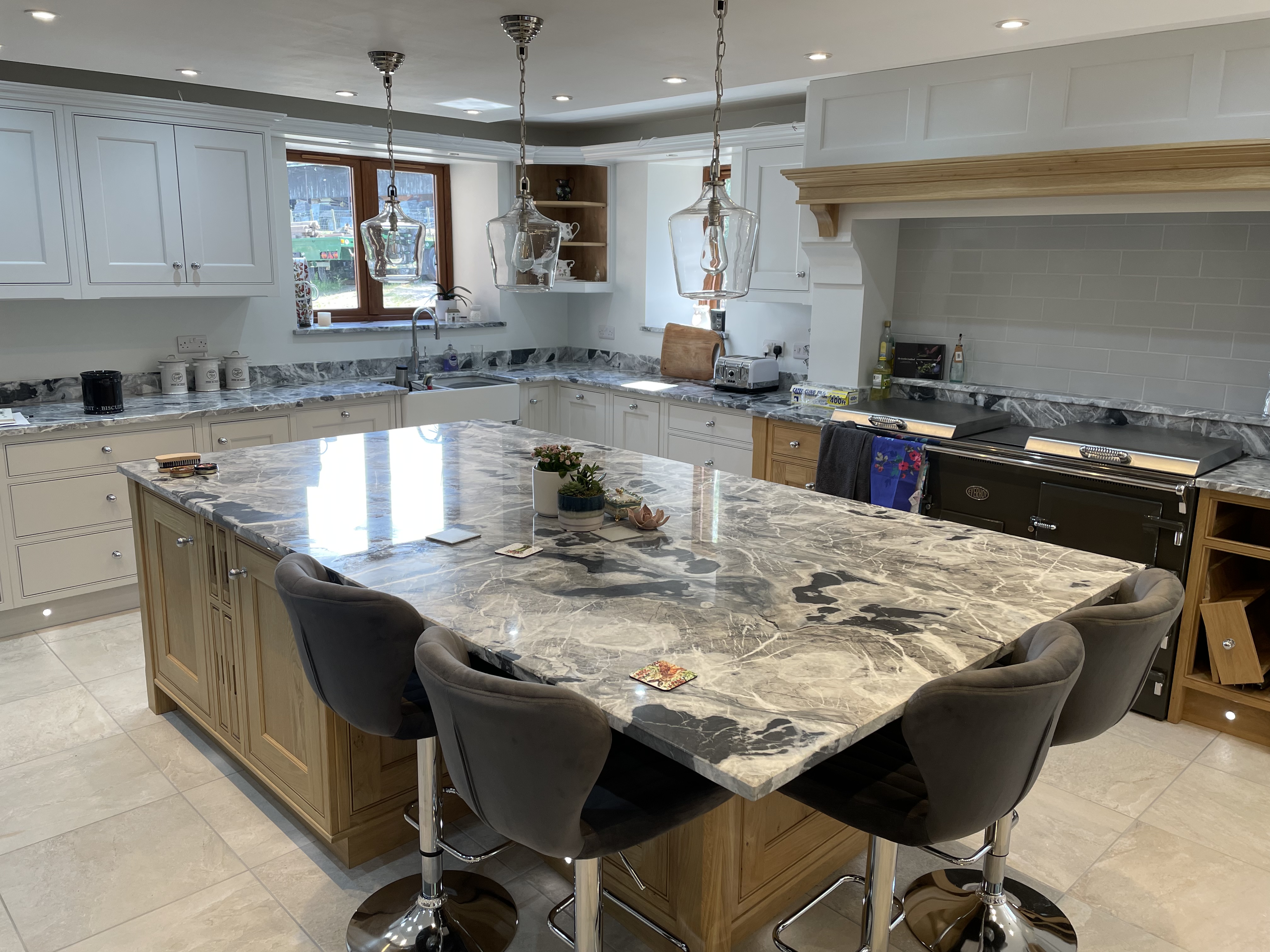 Kitchen with pan drawers